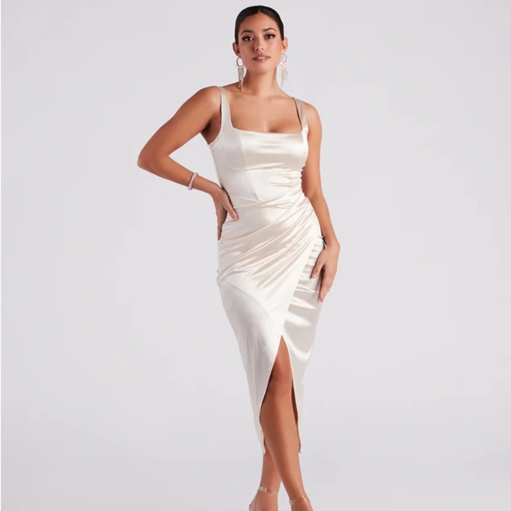 Windsor Samantha Satin Midi Dress - Ivory